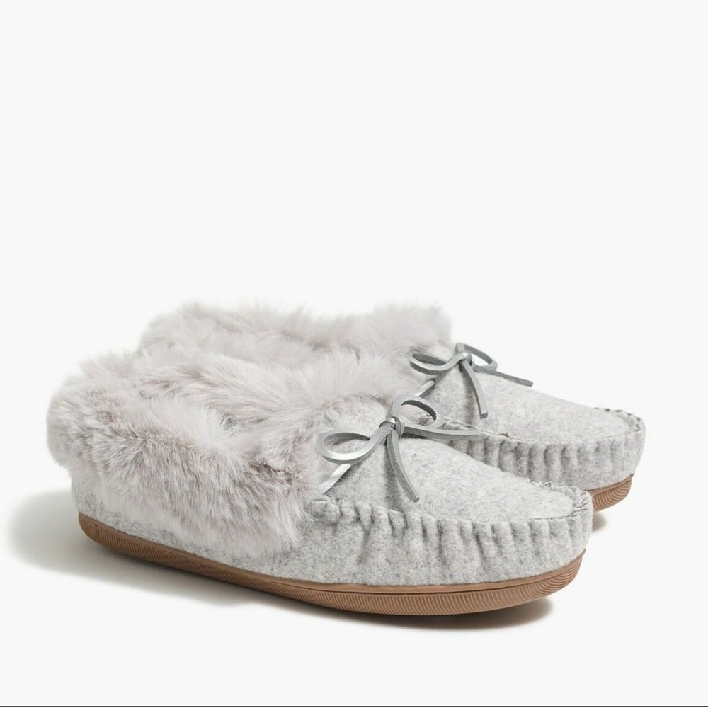 J.Crew womens faux shearling grey moccasin slipper size 6